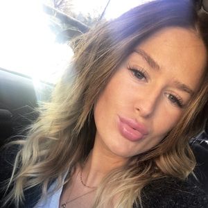 Meet your Posher, Abbi